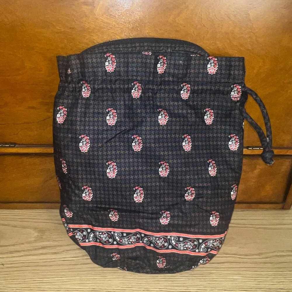 Vera Bradley Floral Black & Red Quilted BackPack Shoulder Bag Sling w/Rain Bag